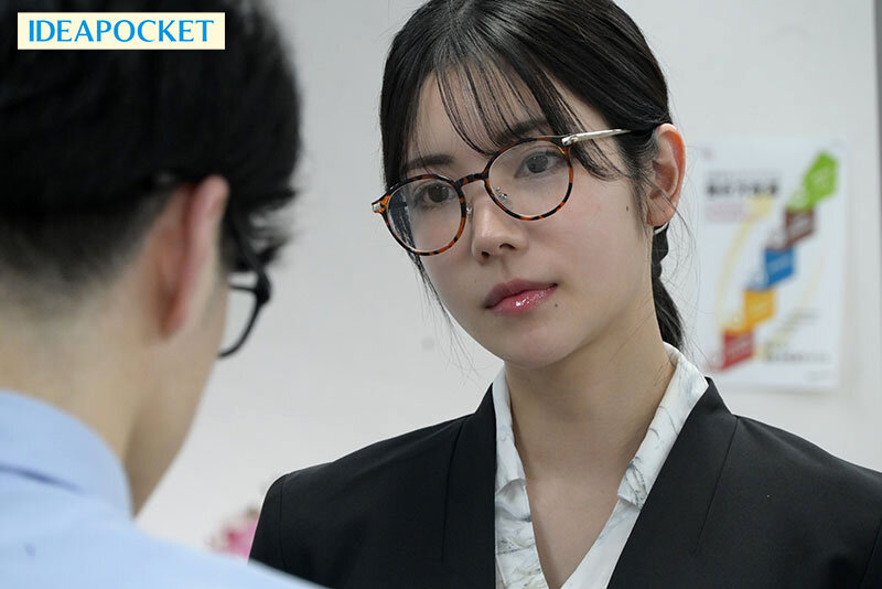 IPZZ-932 Kaede Karen ภาพตัวอย่างเลขาสาวประธานบริษัท