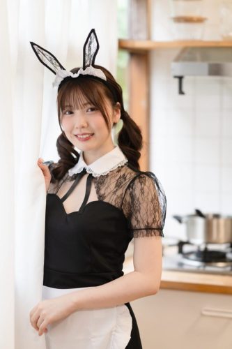 Airi-Suzumura-4