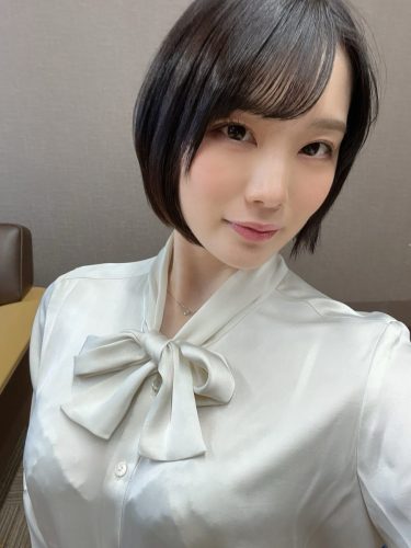 Airi-Suzumura-9