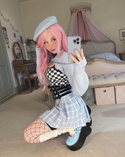 Belle-Delphine-17