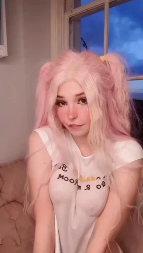 Belle-Delphine-21