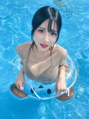Honoka-Tsujii-32