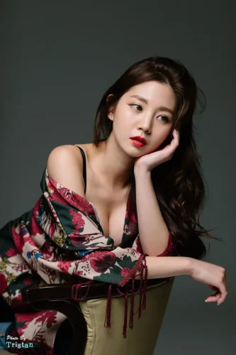 Lee-Chae-dam-3