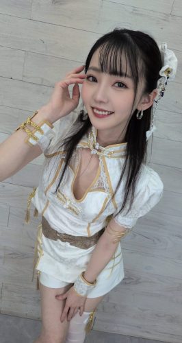 Meguri-Minoshima-22