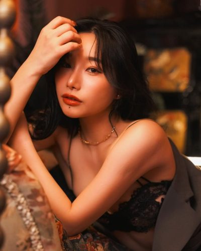 Mitsuha-Chiharu-17