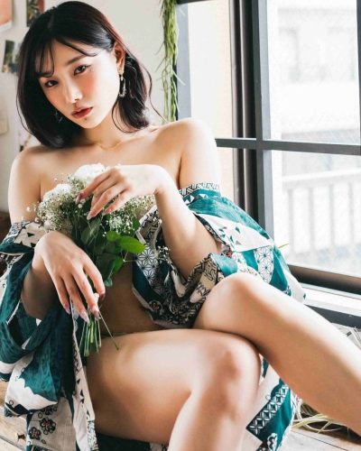 Mitsuha-Chiharu-25