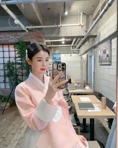 Park-Kyoung-hee-20