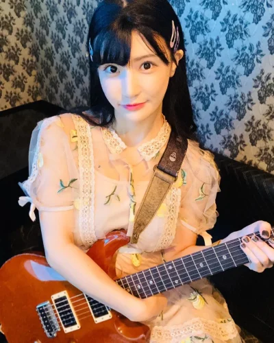 Shoko-Takahashi-44