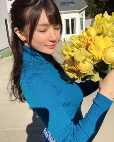 Shoko-Takahashi-48