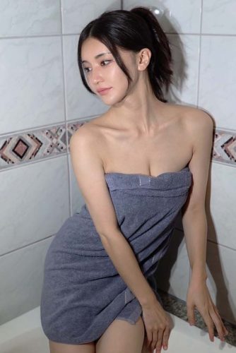 Shoko-Takahashi-5