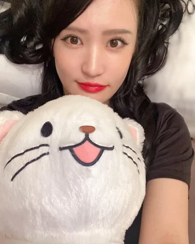 Shoko-Takahashi-50