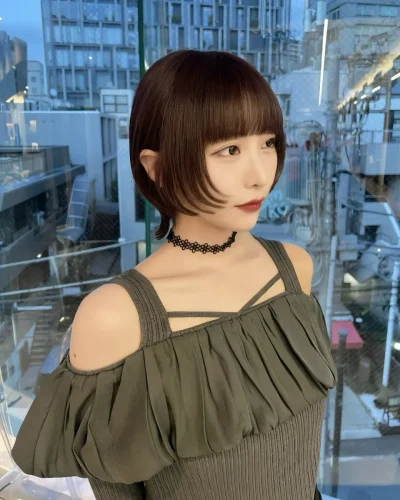 Yui-Shirasaka-11