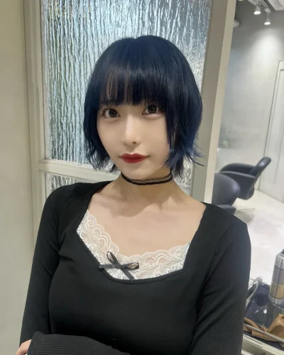 Yui-Shirasaka-12