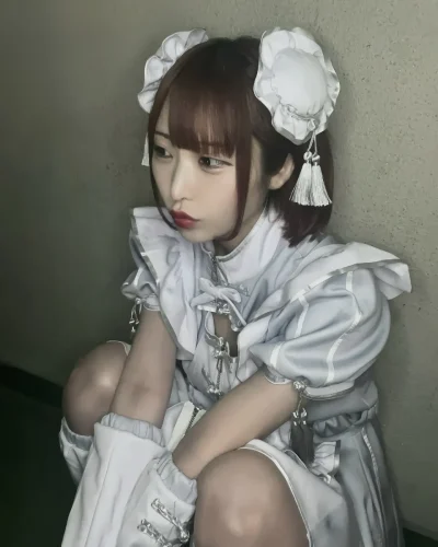 Yui-Shirasaka-13