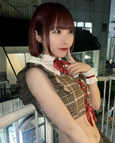 Yui-Shirasaka-15