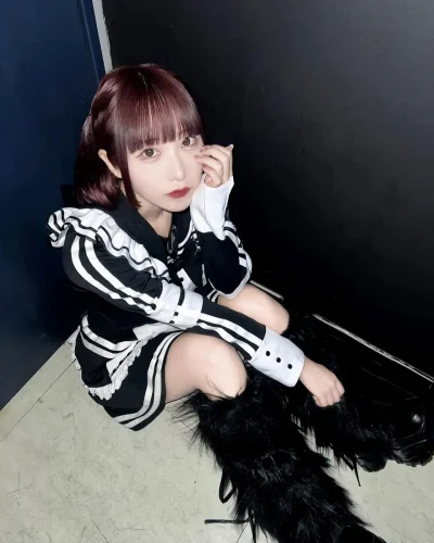 Yui-Shirasaka-16