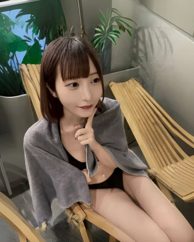 Yui-Shirasaka-5