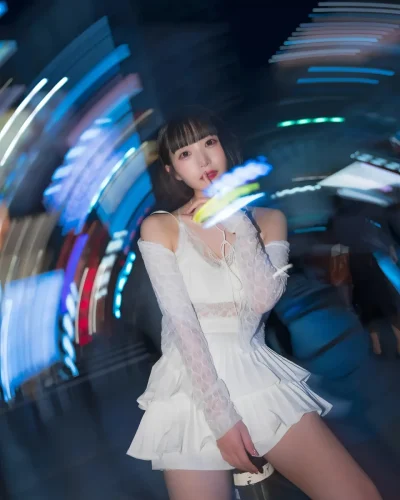 Yui-Shirasaka-7